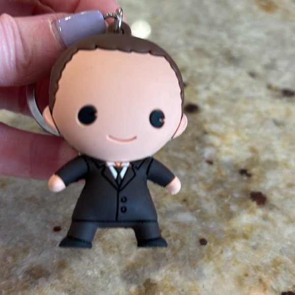 Supernatural FBI Dean keychain - Picture 3 of 4